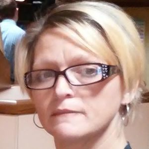 Meet your Posher, Annette